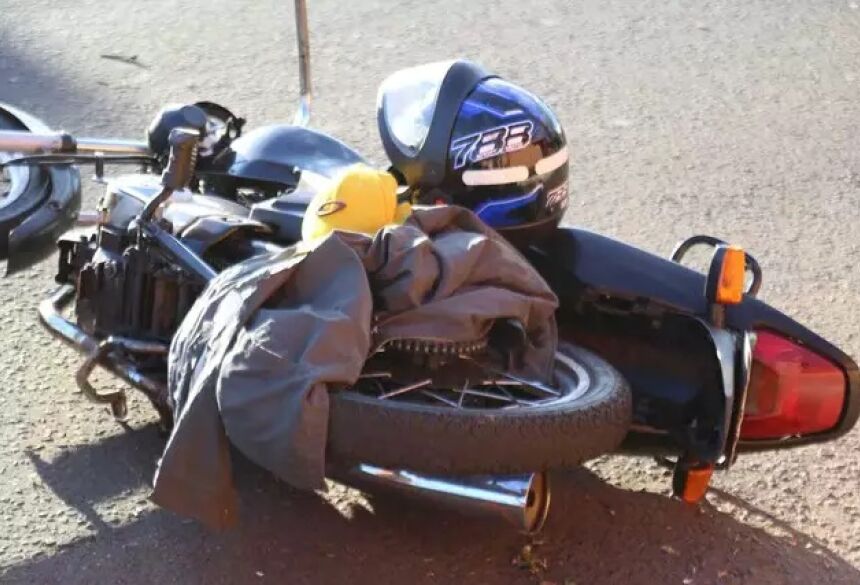 Adolescente de 17 anos morre ao bater moto em placa Fátima News