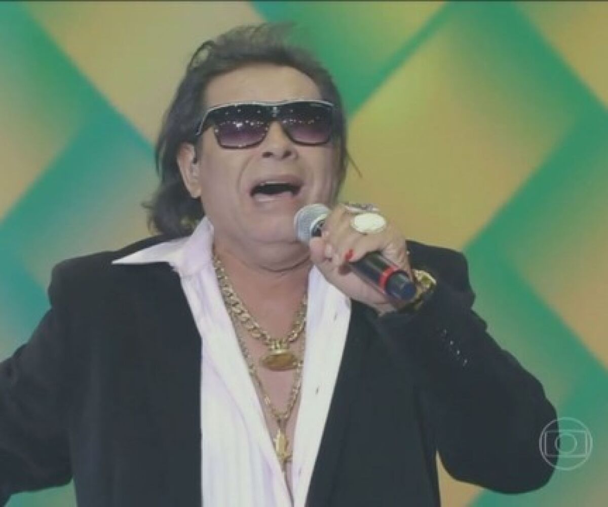 Morre aos 68 anos, o cantor sertanejo José Rico, que fazia dupla