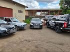 Operação em MS e SC cumpre mandados contra grupo que estampava placas frias em veículos roubados
25 