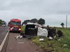 Batida frontal entre caminhão-baú e picape acaba com motorista morto