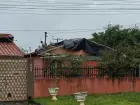 Temporal destelha 25 casas, derruba 20 árvores e afeta estradas em cidade do MS (video)