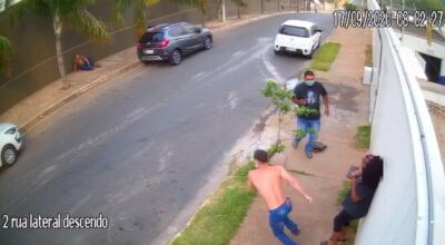 Yan e um comparsa renderam mãe e filha na rua