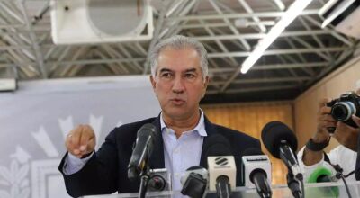 Governador de MS, Reinaldo Azambuja, em entrevista coletiva esta manhã (Foto: Paulo Francis)