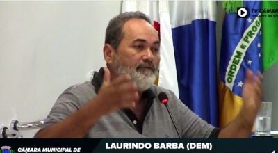 VEREADOR BARBA NA TRIBUNA