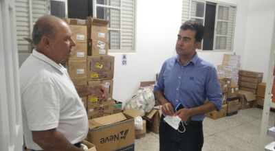Marçal no hospital Mãe Pobre, com o diretor Osmar Perez