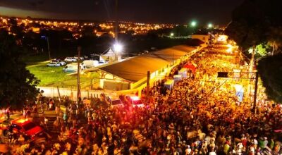 Multidão que curtiu o Cordão da Valu em 2019. (Foto: Henrique Kawaminami) - CREDITO: CAMPO GRANDE NEWS
