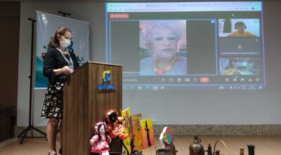 O Seminário foi realizado presencialmente, com participações a distância