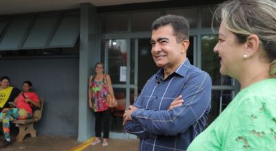 Prefeito Marçal Filho junto com a coordenadora administrativa, Claudia Raquel Machado Ayala, anunciou a convocação de dezenas de profissionais de saúde aprovados em concurso público e que não foram chamados no governo passado. Foto: A. Frota