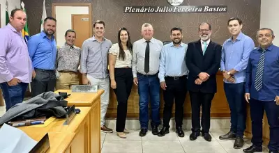 Vereadores de Vicentina e Juti se reuniram para discutir estratégias e buscar recursos para a pavimentação do trecho entre o distrito de Vila Rica e o município de Juti - Foto: Assessoria