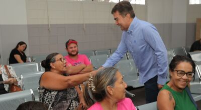 Prefeito Marçal Filho conversou com usuários e acompanhou sobre os serviços prestados pela Unidade de Saúde do Jardim Maracanã. Foto: A. Frota