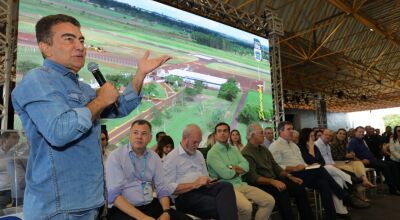 Durante solenidade nesta sexta-feira o prefeito Marçal Filho aproveitou a presença de deputados e senadores para reforçar as parceiras por Dourados. Foto: A. Frota