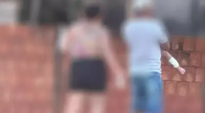 Criança que foi ferida com a perna enfaixada (Foto: reprodução / Cenário MS)