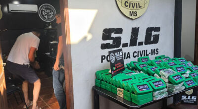 Um dos presos na sede do SIG, em Dourados; Foto: Sidnei Bronka/Ligado Na Notícia O proprietário de uma hamburgueria
