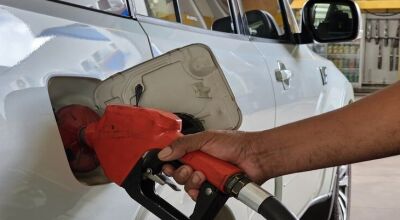 GASOLINA - Foto: Kleber Clajus/Procon/Arquivo
