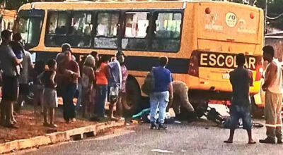 Ônibus do transporte escolar envolvido no acidente com a bicicleta elétrica em Anastácio (Foto: O Pantaneiro)