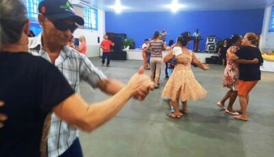 Jateí faz baile de reencontro de idosos depois de 02 anos distantes por conta da pandemia