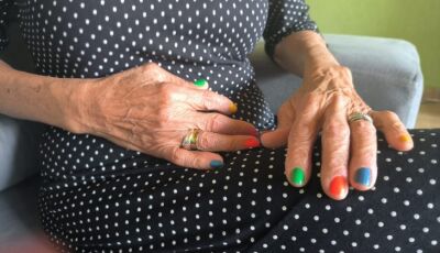 Rede de proteção à vítima em MS fez mulher voltar a ver as cores da vida