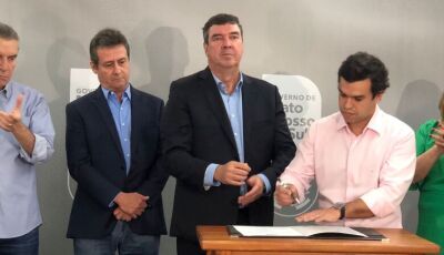 Cinco convênios assinados nesta sexta-feira (4), destinarão R$ 7,240 milhões à entidades 