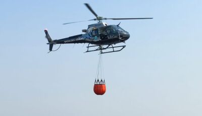 Helicóptero do Governo de MS atua no combate aos incêndios florestais no Amazonas