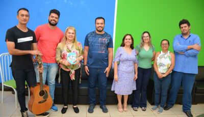 No gabinete: Prefeita lidera esforços para impulsionar a cultura em Fátima do Sul