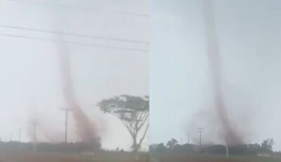 Tornado causa destruição em cidade de MS, fenômeno raro no Estado
