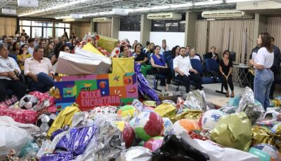 Campanha 'Caixa Encantada' arrecada brinquedos para crianças atendidas por 280 instituições