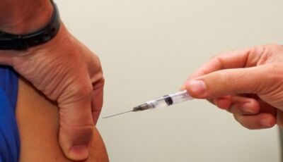 SES de MS realiza campanha de vacinação com foco nos trabalhadores da saúde