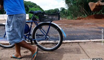 Homem leva paulada na cabeça após bicicleta roubada ser 'achada' por dono