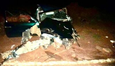 Colisão entre carro e carreta deixa homem em estado grave na MS-316 em MS