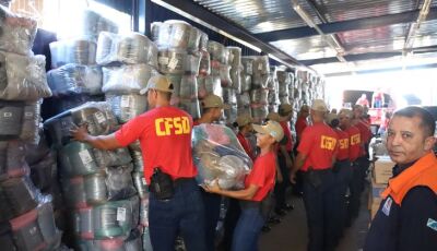 Mato Grosso do Sul inicia o envio de 15 mil cobertores doados para o Rio Grande do Sul
