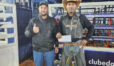 Fátimassulense Macário conquista pódio em prestigiada competição de rodeio em touros na Expo Goio