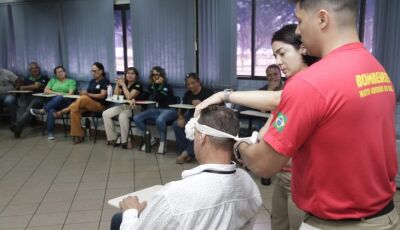 Habilidade essencial para salvar vidas, curso de primeiros socorros é ministrado para examinadores