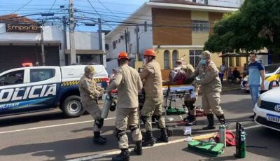 Esfaqueado que caiu no meio de avenida morre em hospital