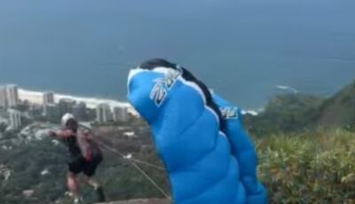 Homem morre após tentar saltar de speed fly na Pedra Bonita, no Rio; veja vídeo