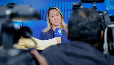 'Será que vou ter que vencer pelo cansaço', dispara deputada sobre funcionamento 24h das DEAM's