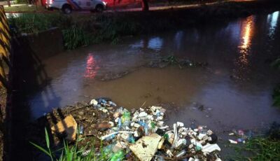 Chuva que alagou vários pontos em Dourados totalizou 80mm e não deixou desalojados