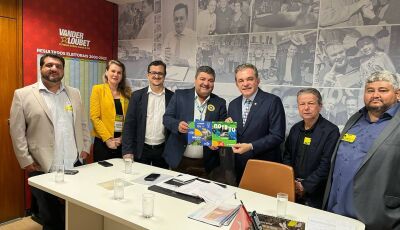 Prefeito comemora a conquista de 80 apartamentos do Minha Casa Minha Vida para BONITO