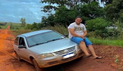 TRAGÉDIA: Carro capota após pneu estourar e motorista morre ao ser arremessado