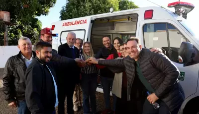 VICENTINA recebe ambulância semi UTI graças à atuação do prefeito e emenda de Geraldo Resende