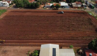 VAI ter festa SIM, prefeitura prepara terreno para fazer sua festa dos 38 anos de VICENTINA