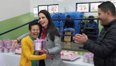 No Conviver, Prefeitura celebra as mães e a força da mulher de Vicentina, veja FOTOS