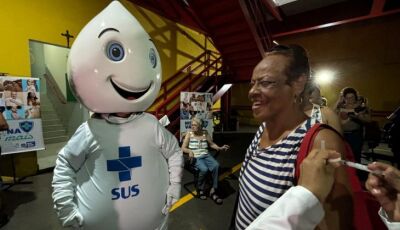 SES reabre 'Drive-thru de Vacinação' no Corpo de Bombeiros para o Dia D nacional