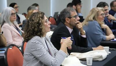 Rotas de integração com a América do Sul é tema de debate no segundo dia de Fórum da Abruem