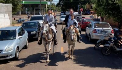 Cavalgada resgata tradição e rodeio será espetáculo junto com shows nos 38 anos de Vicentina