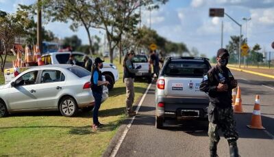 AGORA É LEI! Condutores podem quitar IPVA e Licenciamento em atraso durante abordagem
