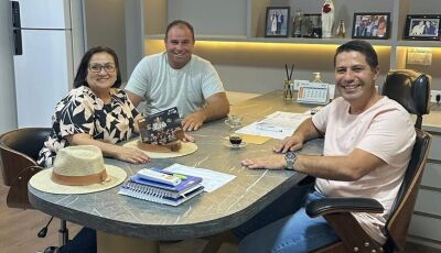 Vicentina e Jateí: Prefeito e prefeita reforçam integração e convidam para os eventos nas 02 cidades