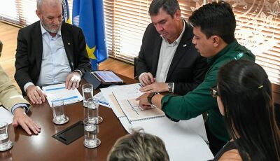 "Vamos asfaltar o bairro Cabo Almi e o distrito de Guassulândia", diz prefeito de Glória de Dourados