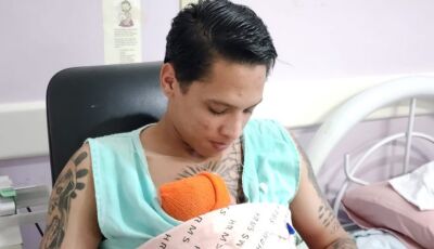 Método Canguru permite que famílias tenham contato pele a pele com bebês internados no HRMS