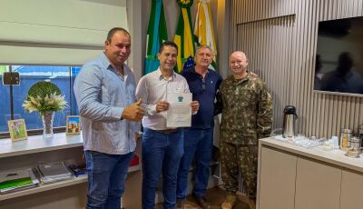 Prefeito participou da solenidade de posse da nova presidência da Junta do Serviço Militar Vicentina