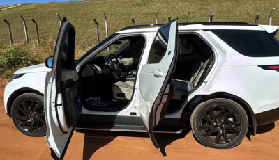 Caminhonete roubada com família rendida é encontrada abandonada